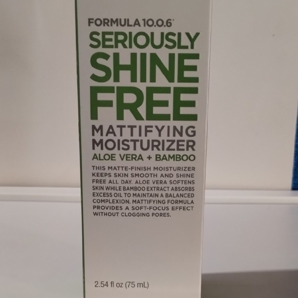 Formula 10.0.6 Shine Free Mattifying Moisturizer
